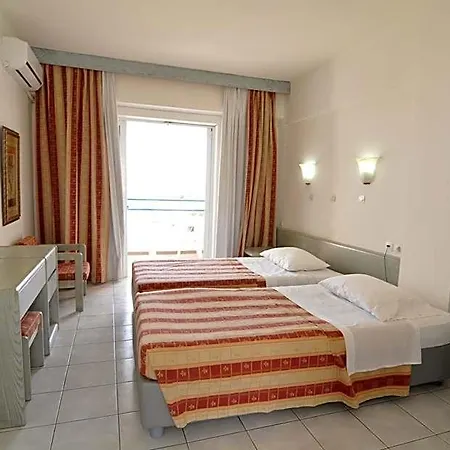 Otel Fourtounis