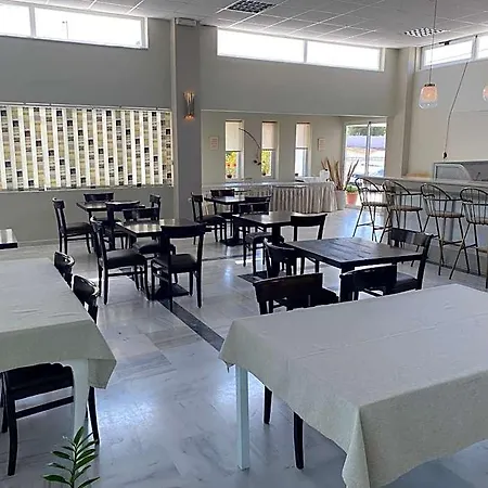 Otel Fourtounis 2*