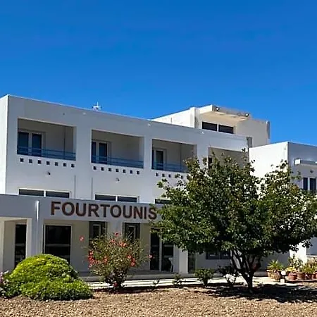Fourtounis Otel Kéfalos