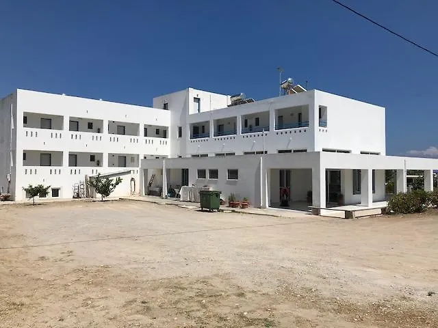 Отель Fourtounis 2*