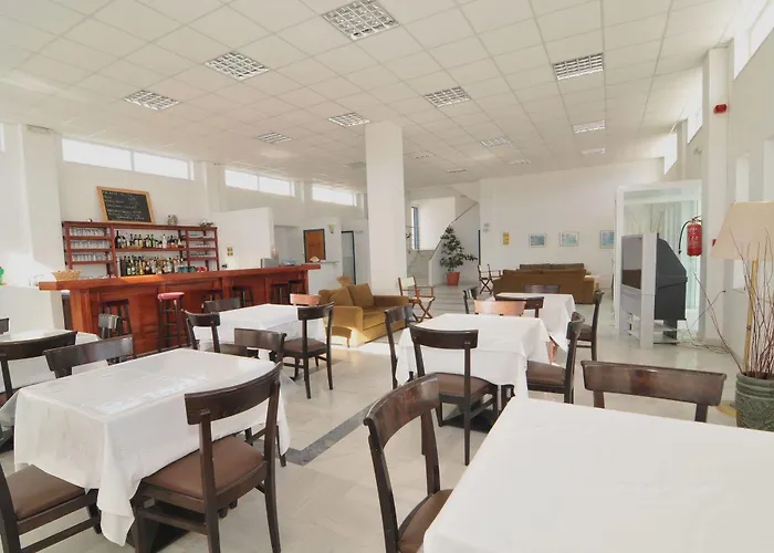 Fourtounis Отель 2*