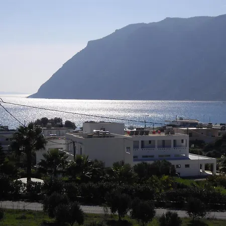 Fourtounis Hotell 2*